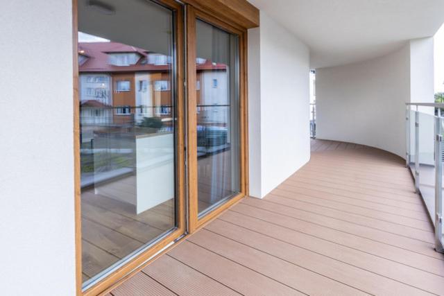 Leeloo Aparthotel Człuchów Buitenkant foto