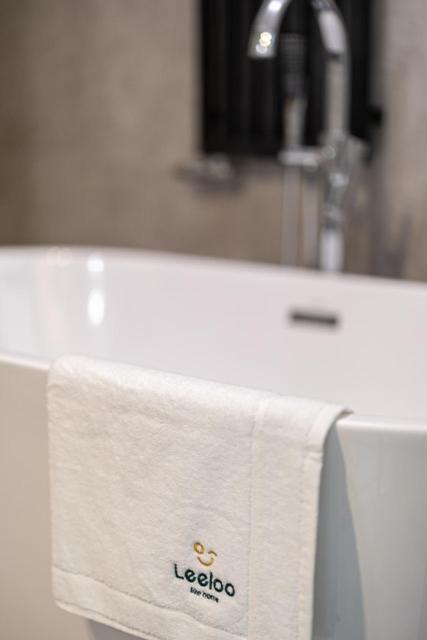 Leeloo Aparthotel Człuchów Buitenkant foto